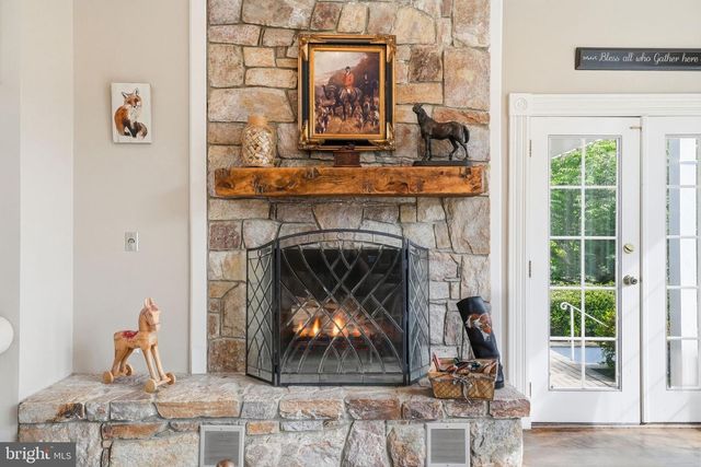 7724 CANNONBALL GATE RD, Warrenton, VA 20186