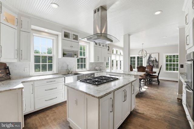 7724 CANNONBALL GATE RD, Warrenton, VA 20186