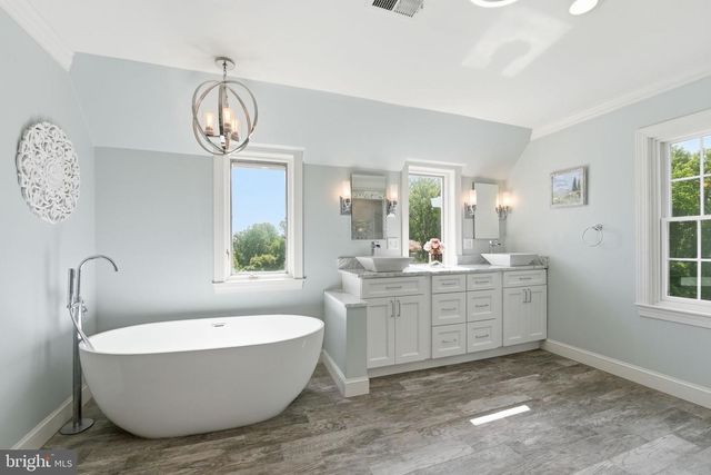 7724 CANNONBALL GATE RD, Warrenton, VA 20186