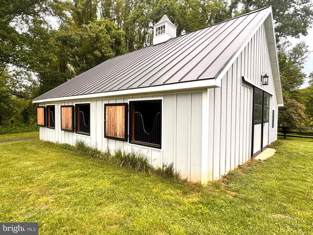 7724 CANNONBALL GATE RD, Warrenton, VA 20186