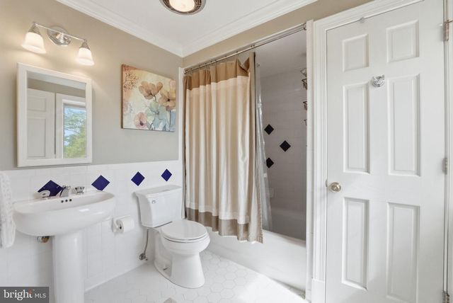 7724 CANNONBALL GATE RD, Warrenton, VA 20186