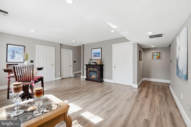 7724 CANNONBALL GATE RD, Warrenton, VA 20186
