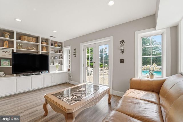 7724 CANNONBALL GATE RD, Warrenton, VA 20186