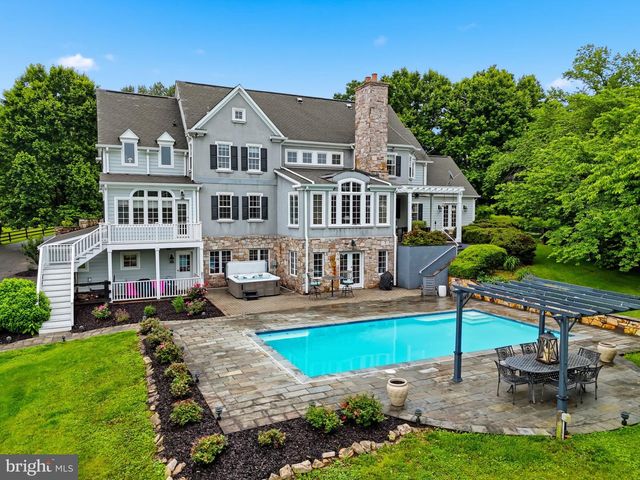 7724 CANNONBALL GATE RD, Warrenton, VA 20186