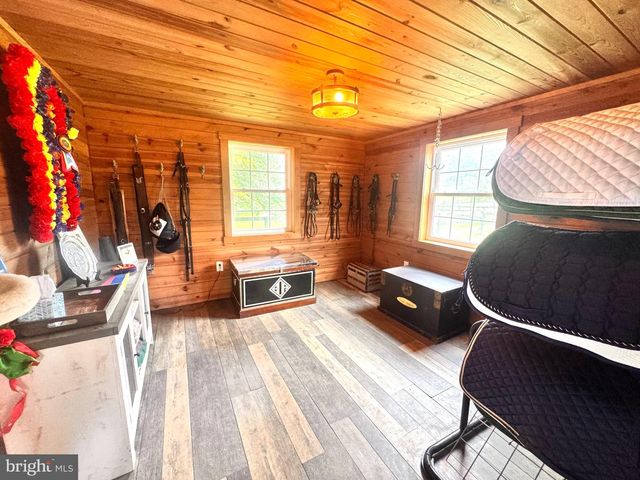 7724 CANNONBALL GATE RD, Warrenton, VA 20186