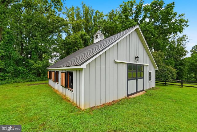 7724 CANNONBALL GATE RD, Warrenton, VA 20186