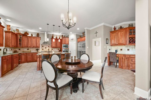 24149 Ferry Landing Dr, Denham Springs, LA 70726