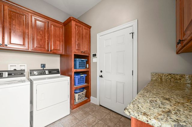 24149 Ferry Landing Dr, Denham Springs, LA 70726