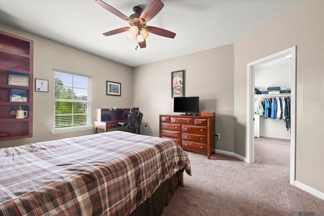 24149 Ferry Landing Dr, Denham Springs, LA 70726