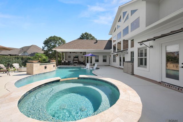 24149 Ferry Landing Dr, Denham Springs, LA 70726