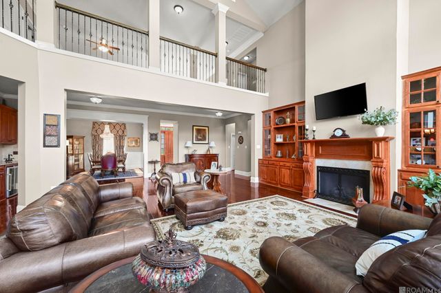 24149 Ferry Landing Dr, Denham Springs, LA 70726