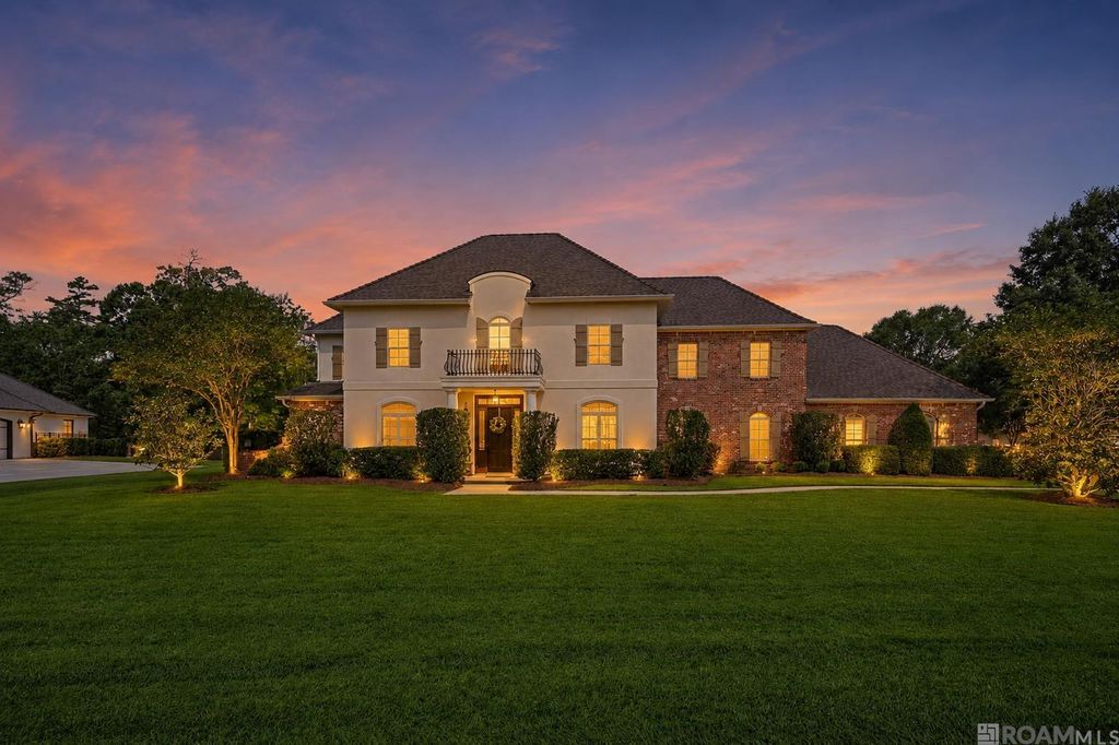 24149 Ferry Landing Dr, Denham Springs, LA 70726