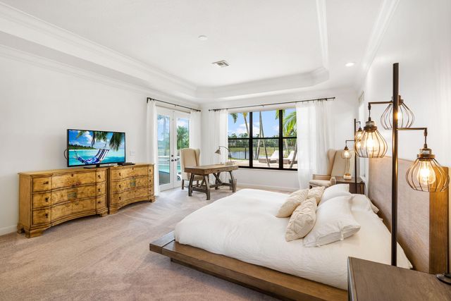 11695 Sunrise View Lane, Wellington, FL 33449