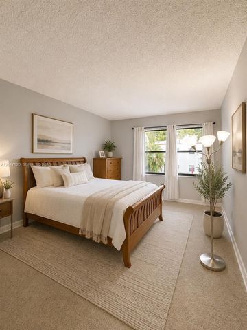 301 N Pine Island Road 220, Plantation, FL 33324