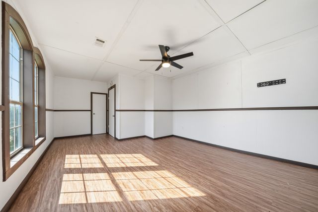 700 Harrel Avenue, Bynum, TX 76631