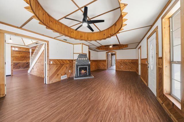 700 Harrel Avenue, Bynum, TX 76631