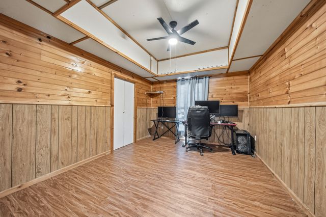 700 Harrel Avenue, Bynum, TX 76631