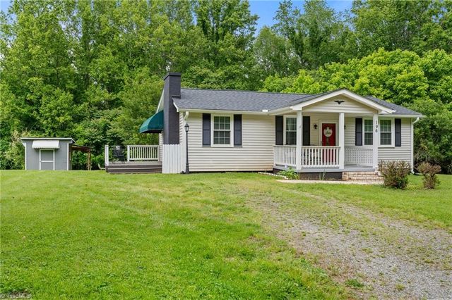 196 Lineback Road, Mount Airy, NC 27030