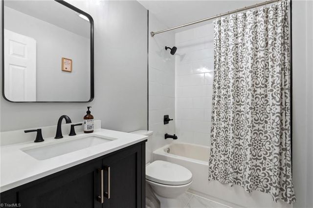 196 Lineback Road, Mount Airy, NC 27030