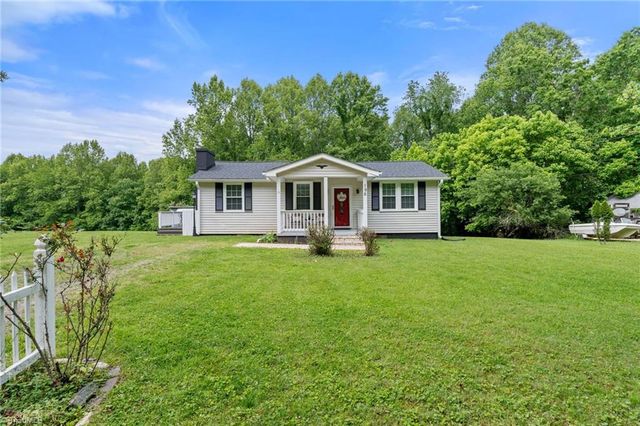 196 Lineback Road, Mount Airy, NC 27030