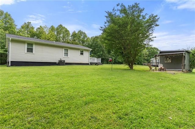 196 Lineback Road, Mount Airy, NC 27030