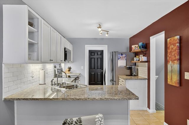 291 Victoria Drive, Dexter, MI 48130