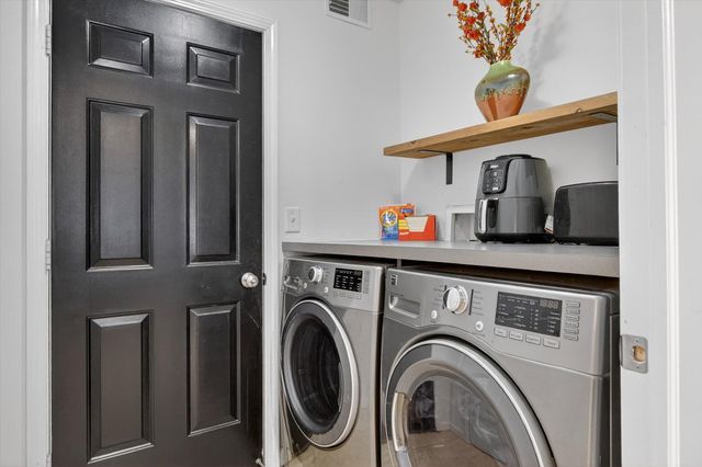 291 Victoria Drive, Dexter, MI 48130