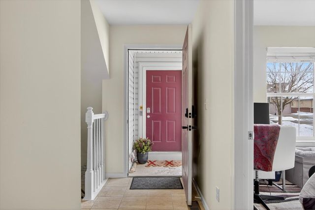 291 Victoria Drive, Dexter, MI 48130