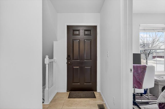 291 Victoria Drive, Dexter, MI 48130