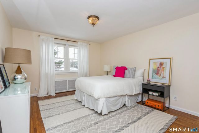 165 Putnam Park, Greenwich, CT 06830