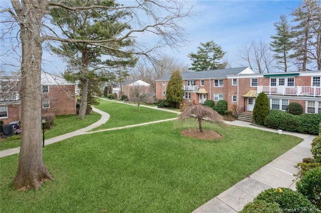 165 Putnam Park, Greenwich, CT 06830