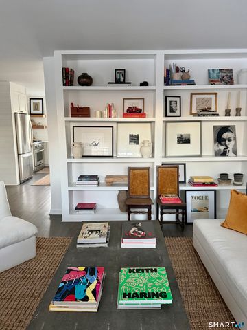 165 Putnam Park, Greenwich, CT 06830