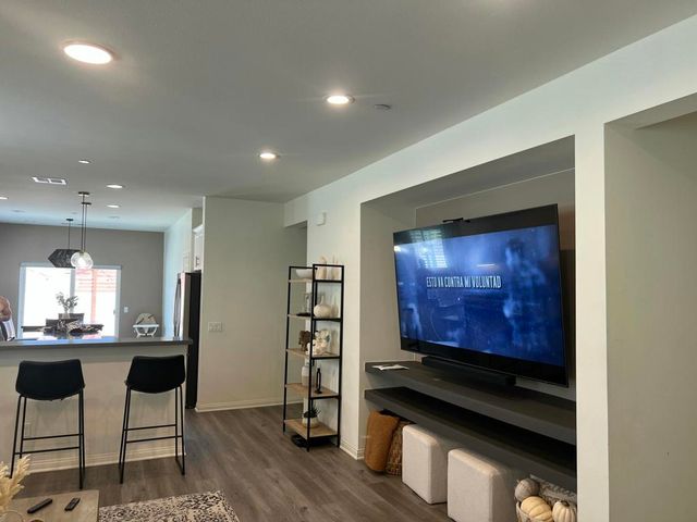 426 E Orchard Street, Rialto, CA 92376