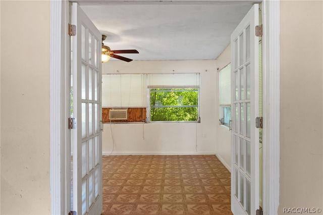 45 S Barbour Street, Beverly Hills, FL 34465