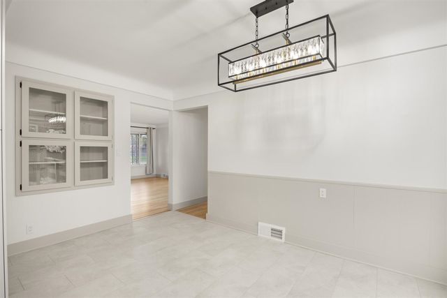 11095 Martin Road, Warren, MI 48093