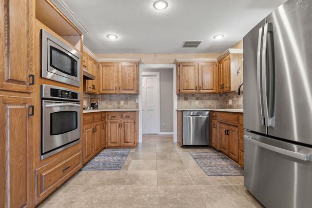 4706 S Connor Avenue, Springfield, MO 65804