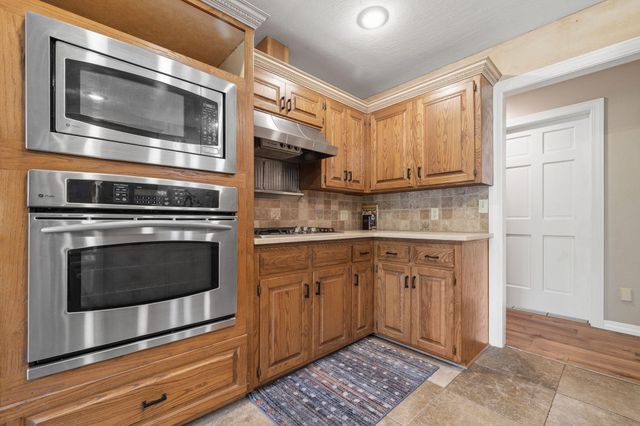 4706 S Connor Avenue, Springfield, MO 65804