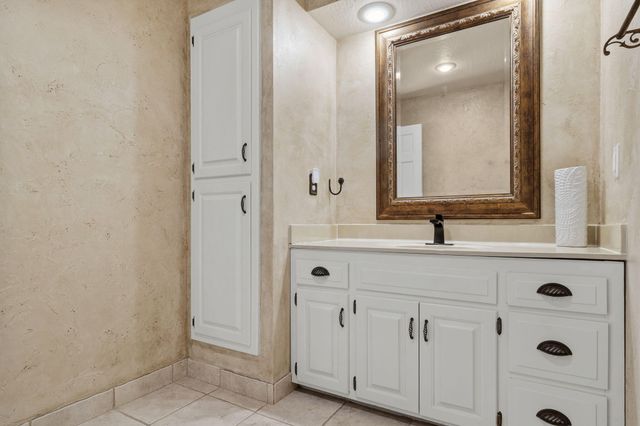 4706 S Connor Avenue, Springfield, MO 65804