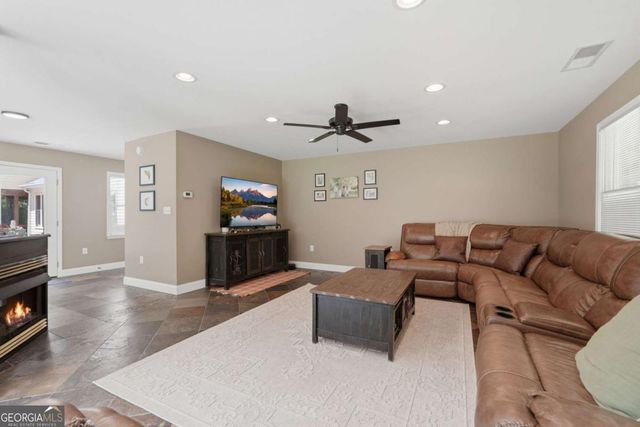 270 Ridgeway Road, Dahlonega, GA 30533