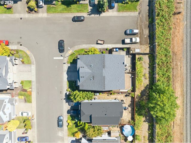 815 Nw 1ST Ave, Canby, OR 97013