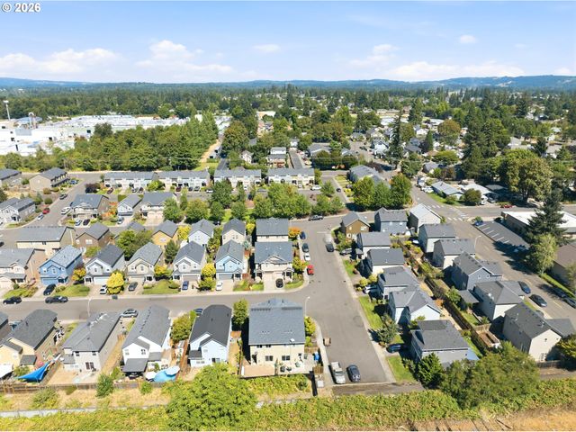 815 Nw 1ST Ave, Canby, OR 97013