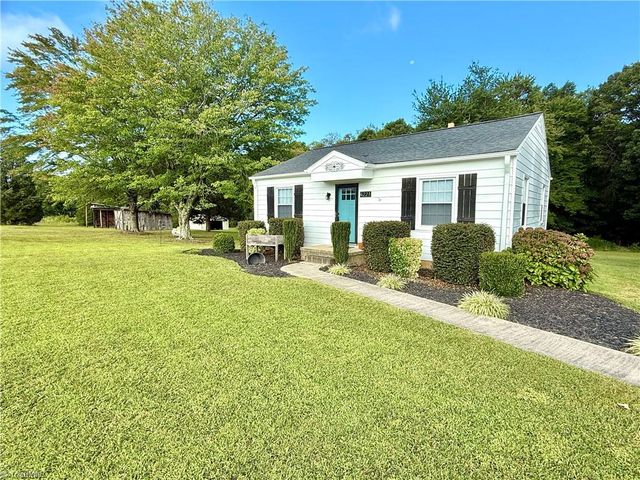 4221 NC Highway 135, Stoneville, NC 27048