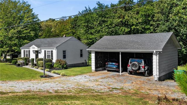4221 NC Highway 135, Stoneville, NC 27048