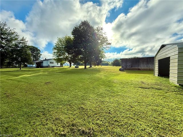 4221 NC Highway 135, Stoneville, NC 27048