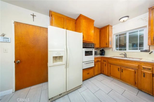 6235 Guthrie Street, San Bernardino, CA 92404