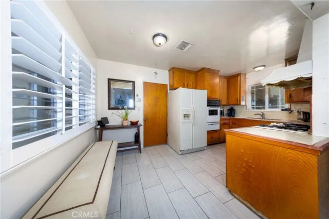 6235 Guthrie Street, San Bernardino, CA 92404