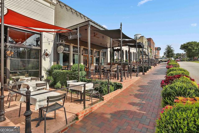 345 Southridge, Senoia, GA 30276