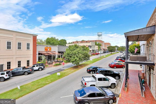 345 Southridge, Senoia, GA 30276