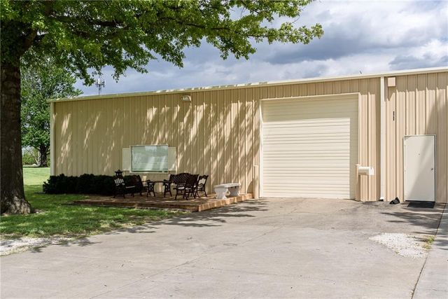 2217 N 99th Street, Kansas City, KS 66109
