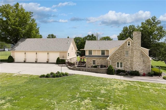 2217 N 99th Street, Kansas City, KS 66109